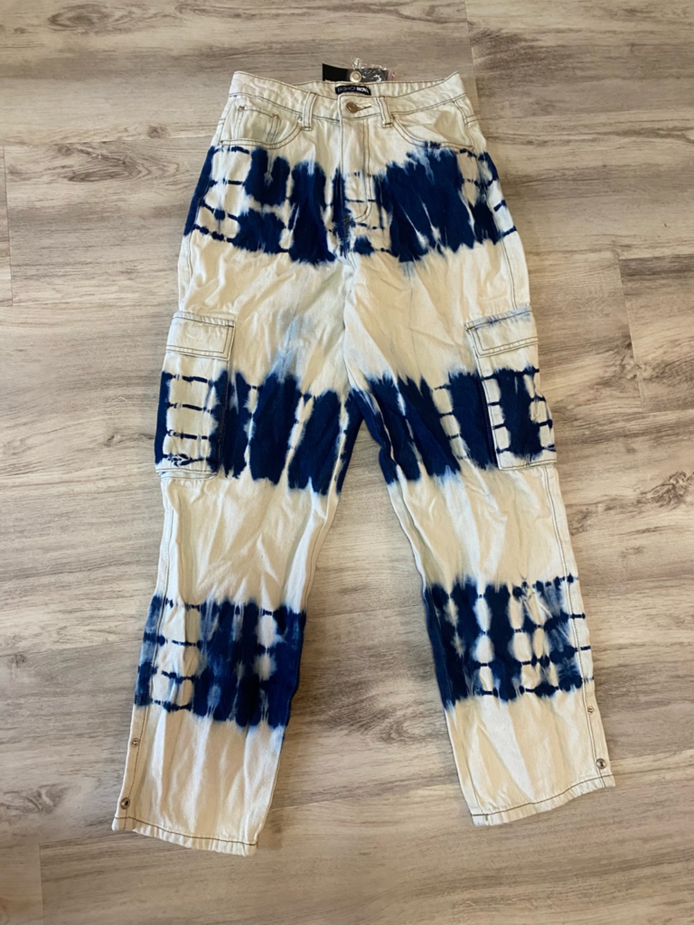 Fashion Nova Beach you to it jeans- NWT Size small - Picture 5 of 13